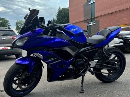 2018 Kawasaki Ninja 650, синий, 700000 рублей, вид 4