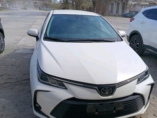 2021 Toyota Corolla XII (E210), белый, 1620000 рублей, вид 1