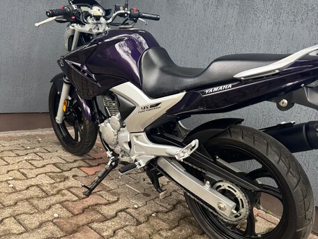 2016 Yamaha FZR250, фиолетовый, 350000 рублей, вид 3