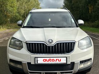 2014 Skoda Yeti I Рестайлинг, белый, 850000 рублей, вид 4