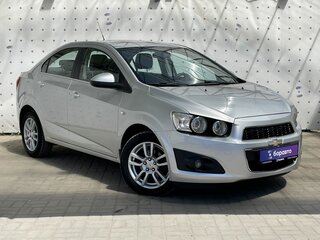 2012 Chevrolet Aveo II, серебристый, 775000 рублей, вид 2