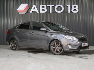 2013 Kia Rio 5-speed III, серый, 689000 рублей, вид 2