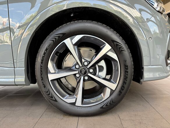 2026 Audi Q3 45 TFSI II (F3), серый, 5190000 рублей - вид 19