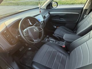 2015 Mitsubishi Outlander III Рестайлинг 2, серый, 1550000 рублей, вид 5