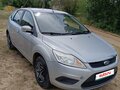 2010 Ford Focus II Рестайлинг, серебристый, 530000 рублей - вид 1