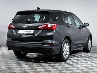 2018 Chevrolet Equinox III, серый, 1700000 рублей, вид 5