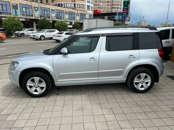2014 Skoda Yeti I Рестайлинг, серебристый - вид 7