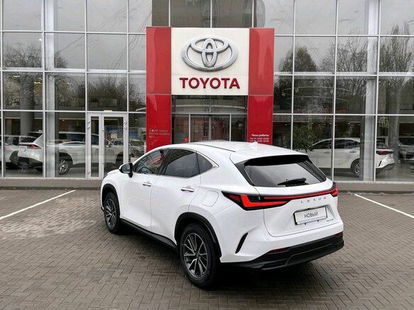 2025 Lexus NX 200 II, белый, 6450000 рублей - вид 6