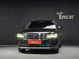 2024 Volkswagen Tiguan Allspace II Рестайлинг, чёрный, 3199000 рублей, вид 3