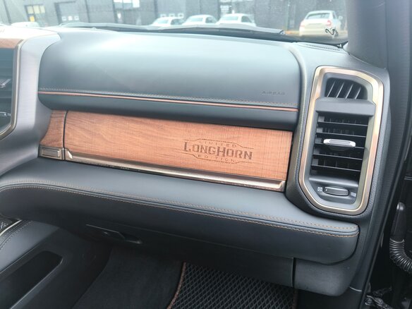2022 Ram 1500 Quad Cab IV (DS/DJ), чёрный, 8050000 рублей - вид 25