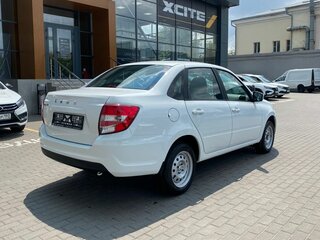2026 Lada (ВАЗ) Granta I Рестайлинг, белый, 1063000 рублей, вид 5