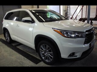 2014 Toyota Highlander III (XU50), белый, 3150000 рублей, вид 1