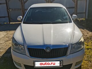 2011 Skoda Octavia II (A5) Рестайлинг, белый, 700000 рублей, вид 1