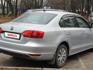 2013 Volkswagen Jetta VI, серебристый, 815000 рублей, вид 4