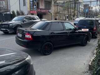 2015 Lada (ВАЗ) Priora I Рестайлинг, чёрный, 700000 рублей, вид 3