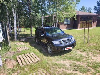 2013 Nissan Pathfinder III Рестайлинг, чёрный, 1430000 рублей, вид 2
