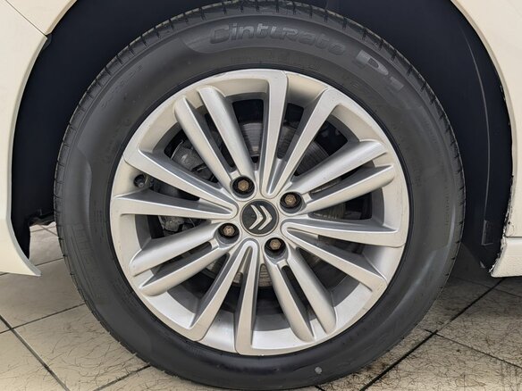 2012 Citroen C4 II, белый, 549000 рублей - вид 7