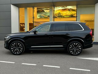2026 Volvo XC90 B5 II Рестайлинг 2, чёрный, 11100000 рублей, вид 3