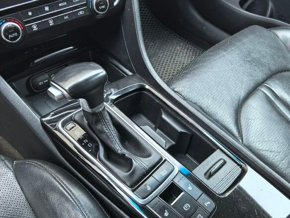 2018 Kia Optima IV, чёрный, 1800000 рублей - вид 8