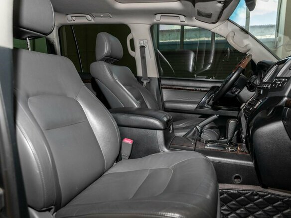 2010 Toyota Land Cruiser 200 Series, серый, 2700000 рублей - вид 25