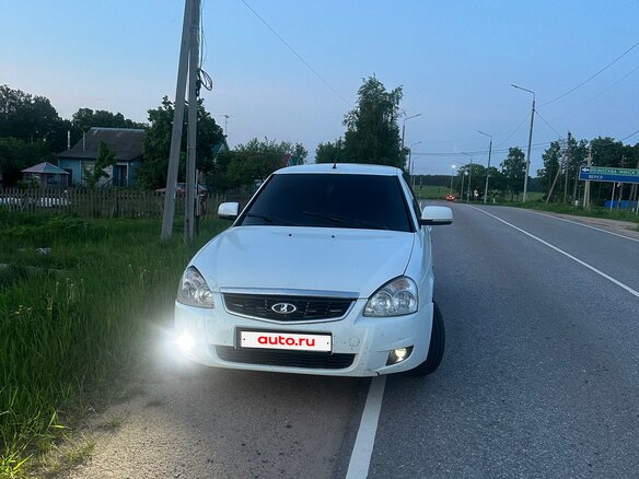2011 Lada (ВАЗ) Priora I, белый, 399999 рублей - вид 3