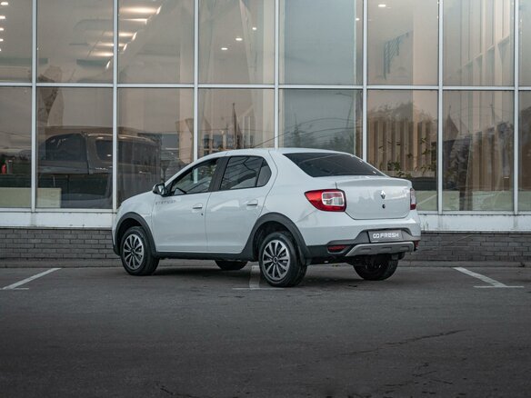 2019 Renault Logan Stepway II Рестайлинг, белый - вид 1