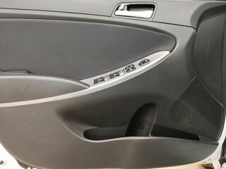 2014 Hyundai Solaris I Рестайлинг, белый, 599027 рублей, вид 5