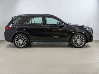 2026 Mercedes-Benz GLE 450 II (V167) Рестайлинг, чёрный, 14900000 рублей, вид 4