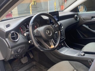 2019 Mercedes-Benz GLA 200 I (X156) Рестайлинг, синий, 1600000 рублей, вид 5