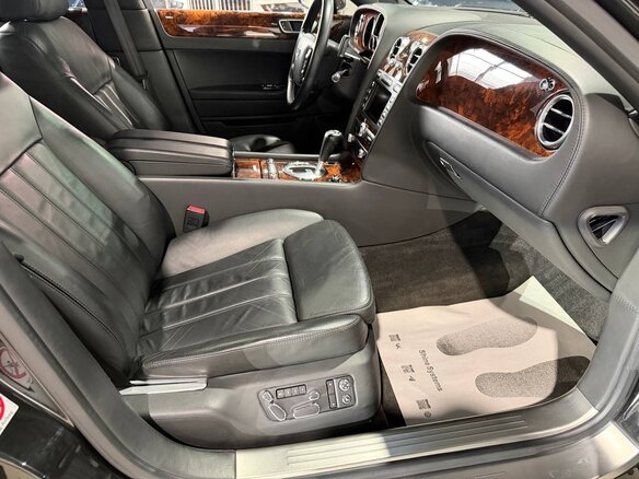 2007 Bentley Continental Flying Spur, чёрный, 2790000 рублей - вид 15