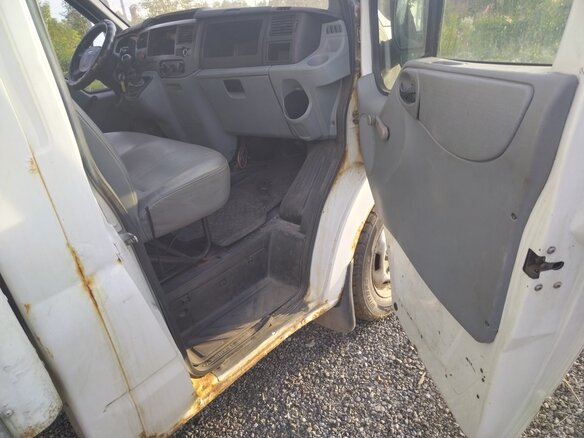 2009 Ford Transit, белый, 920000 рублей - вид 9