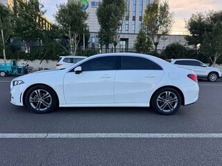 2022 Mercedes-Benz A-Класс 180 Long IV (W177), белый, 1740000 рублей, вид 4