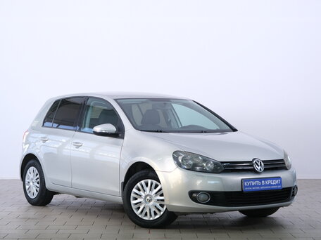 Volkswagen Golf VI
