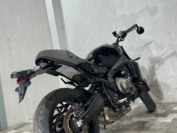 2022 Yamaha XSR900, чёрный, 1030000 рублей - вид 6