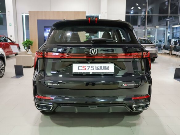 2025 Changan CS75 Plus III, чёрный - вид 2