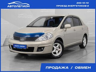 Nissan Tiida I