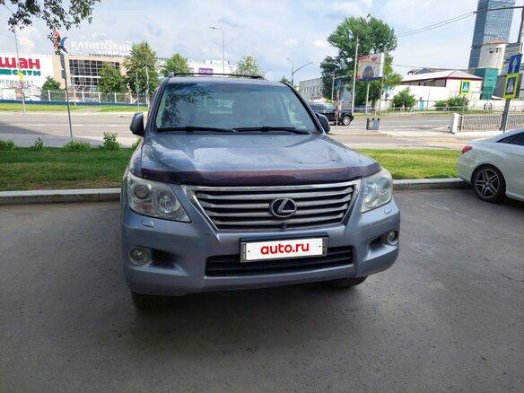 2009 Lexus LX 570 III, серый, 4000000 рублей - вид 5