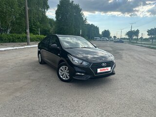 2017 Hyundai Solaris II, чёрный, 1400000 рублей, вид 4