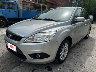 2008 Ford Focus II Рестайлинг, серебристый, 470000 рублей, вид 1