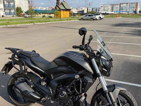 2022 Bajaj Dominar 400, чёрный, 370000 рублей - вид 2