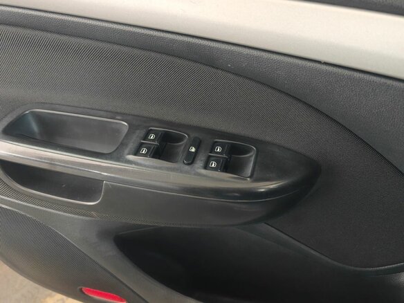 2012 Skoda Octavia II (A5) Рестайлинг, бежевый - вид 12