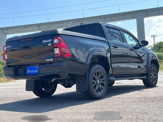 2023 Toyota Hilux VIII Рестайлинг 2, чёрный, 4400000 рублей, вид 5