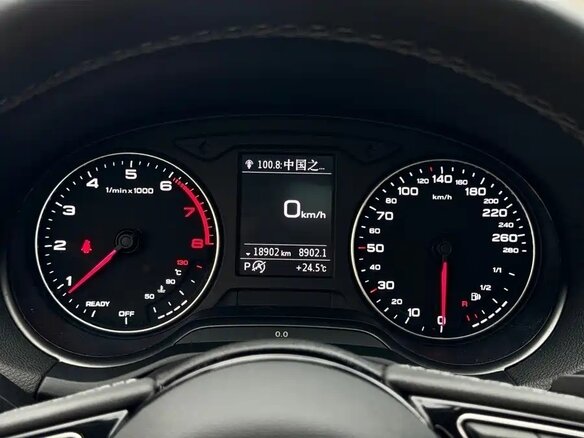 2023 Audi Q2 L 35 TFSI I Рестайлинг, белый, 1985000 рублей - вид 12