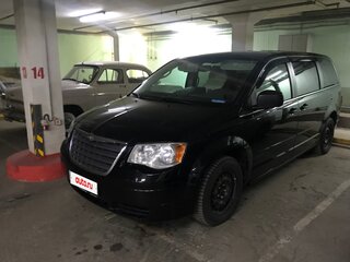 2010 Chrysler Town & Country V, чёрный, 1450000 рублей, вид 2