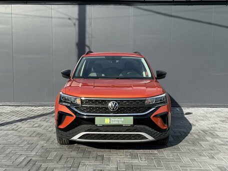 2021 Volkswagen Taos I, оранжевый, 2475000 рублей, вид 3