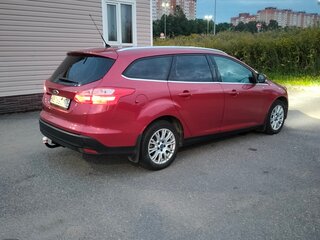 2013 Ford Focus III, красный, 780000 рублей, вид 4