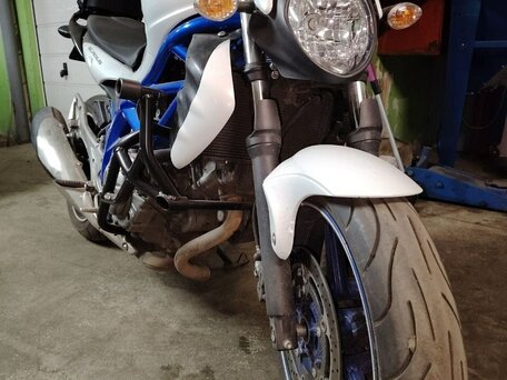 2011 Suzuki SFV 400 Gladius, синий, 300000 рублей, вид 2