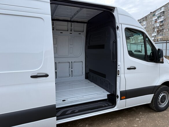 2025 Mercedes-Benz Sprinter, белый, 9600000 рублей - вид 10