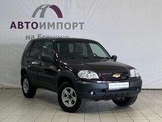 2019 Chevrolet Niva I Рестайлинг, коричневый, 795000 рублей, вид 3