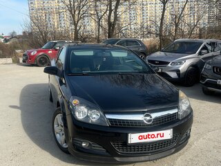 2008 Opel Astra GTC H Рестайлинг, чёрный, 650000 рублей, вид 2